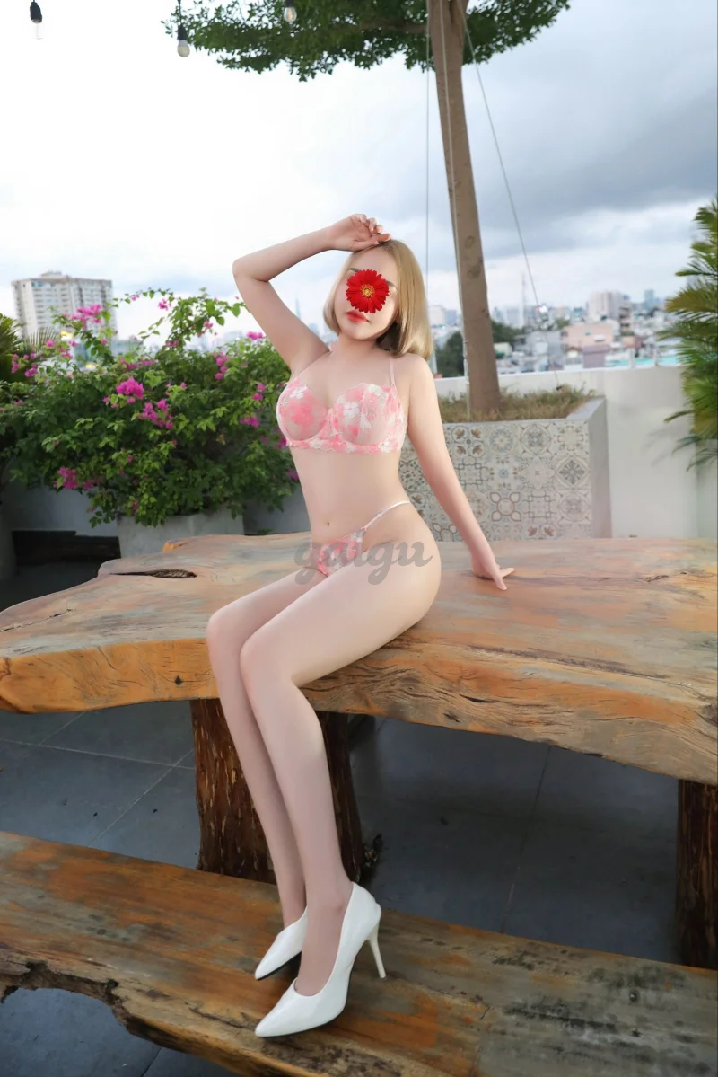 Minh Hằng ❤️ Dâm Bà Cố Nội ❤️ Dáng Chuẩn,Vú To ❤️ Quả Bým Quá Chất Lượng