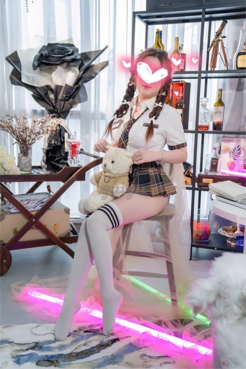 ❣️HOTGIRL❣️LY LY-MẶT XINH, VÚ ĐẸP, SERVICE CỰC ĐỈNH