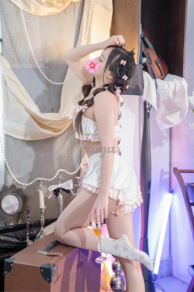 HOTGIRL❤️TRANG CÚN❤️XINH XẮN CUTE ĐÁNG YÊU VÚ BÍM NUỘT NÀ