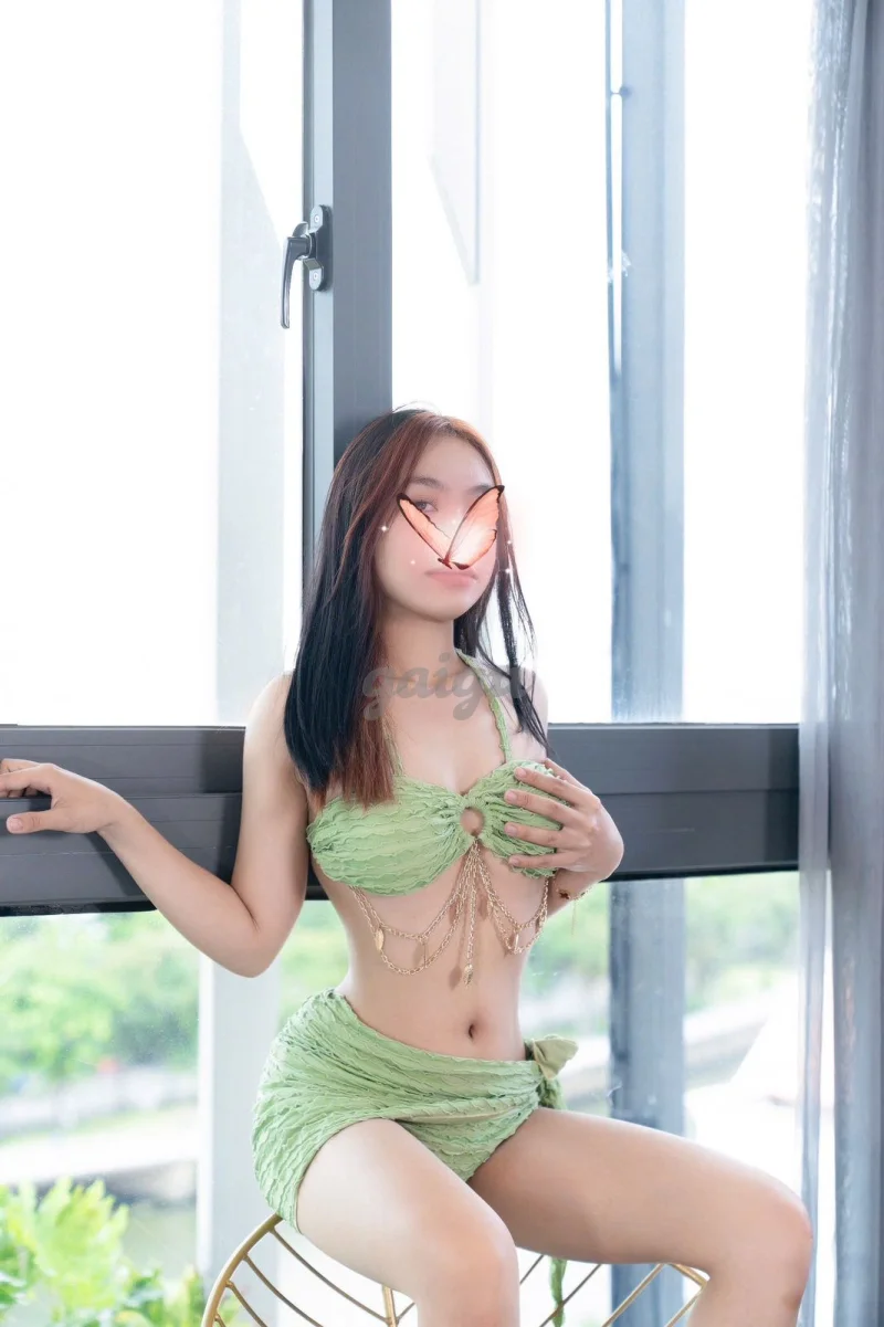 Trang Cherry ❤️ Cô Bé Ngọt Ngào ❤️ Dễ Thương Dễ Mến ❤️ Vui Vẻ Gặp Em Sẽ Quên Đi Mọi Muộn Phiền