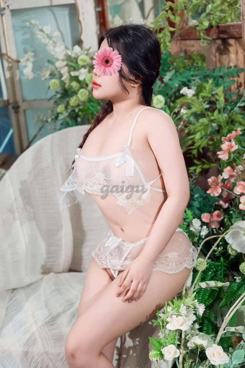 ❤️ Băng Băng ❤️ Bé gái siêu dâm xinh, non tơ siêu chất - Bé nó có ship tận nơi