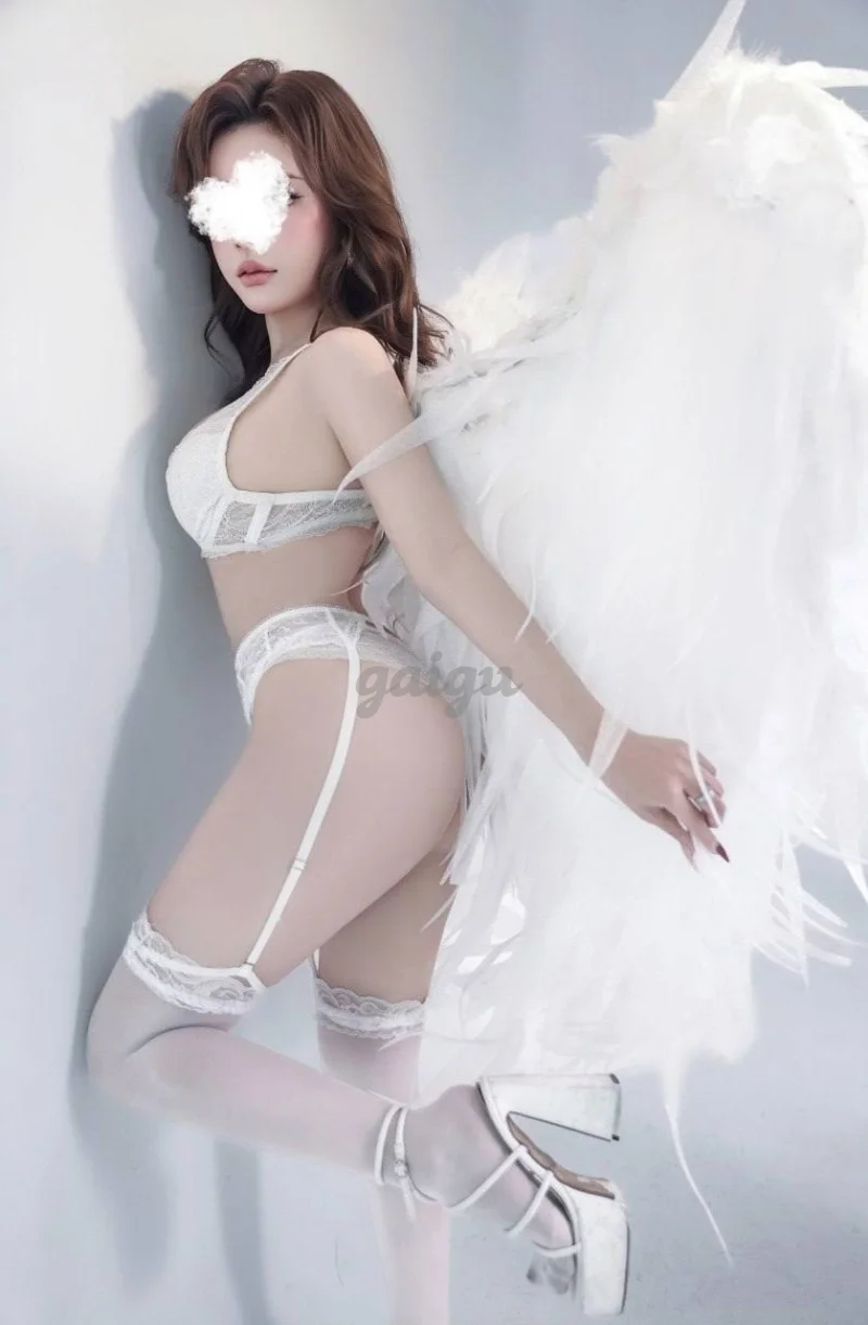 ❤️Như Ý❤️- Kiều Nữ Mặt Xinh Dáng Đẹp Như Hotgirl