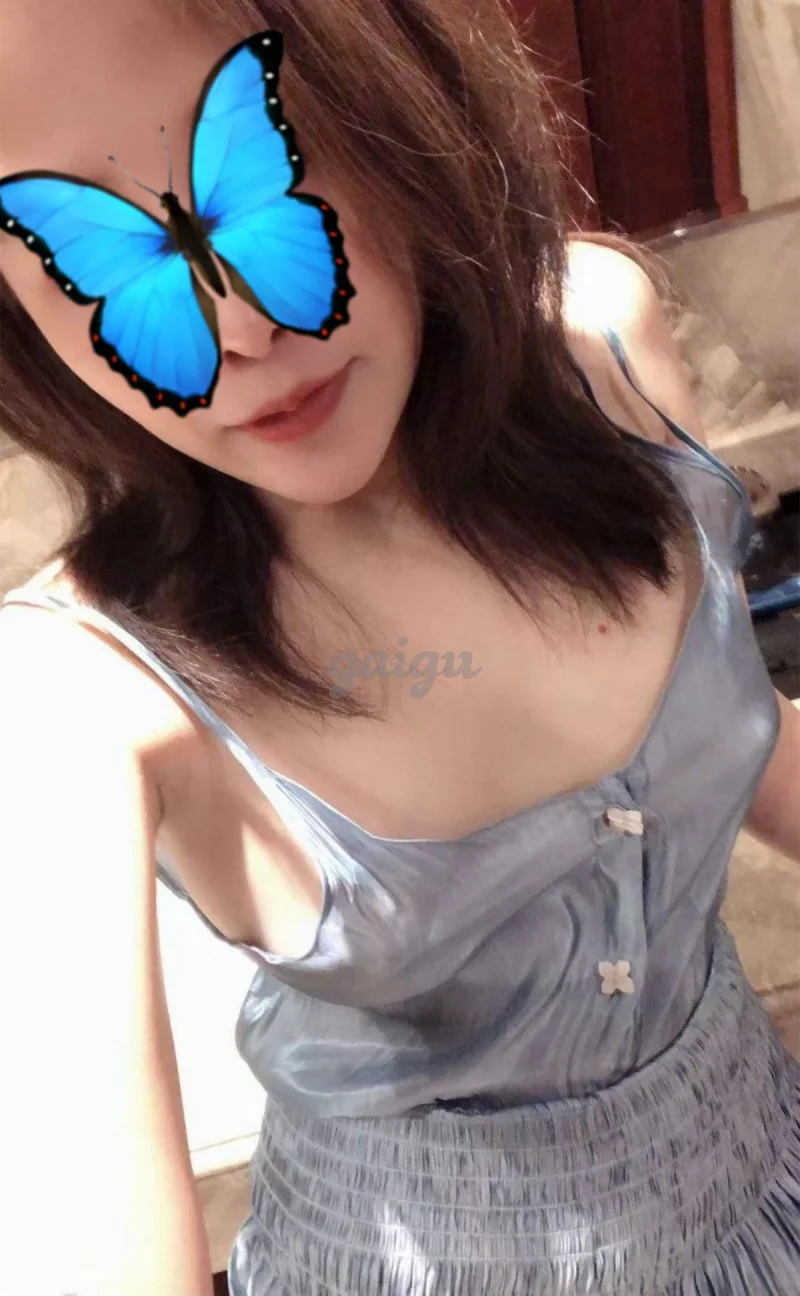 LY LY 🌸 EM MỸ NỮ CỰC KÌ NUÔNG CHIỀU KHÁCH DÁNG CỰC KÌ ĐẸP BÍM KHÍT RỊT ƯỚT NHẸP
