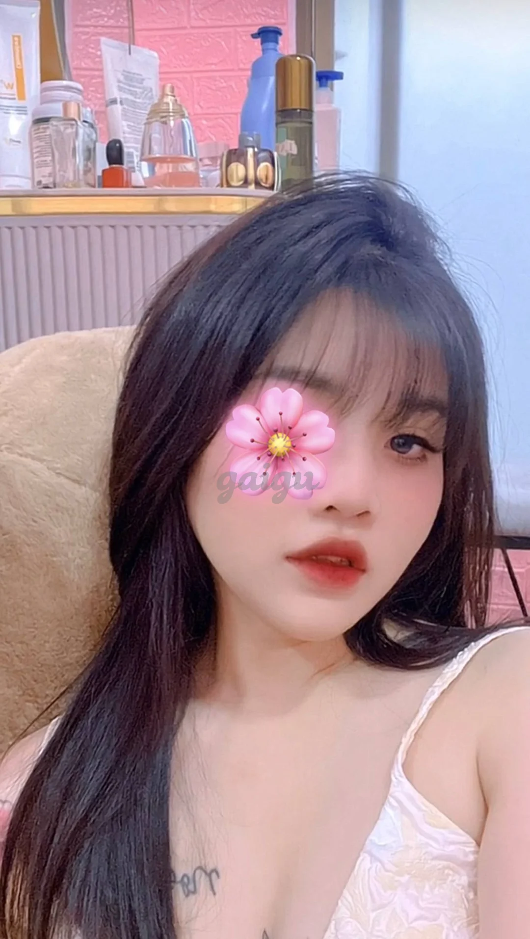 Miu Miu 2K6  Chiều Khách , Ngoan Ngoãn