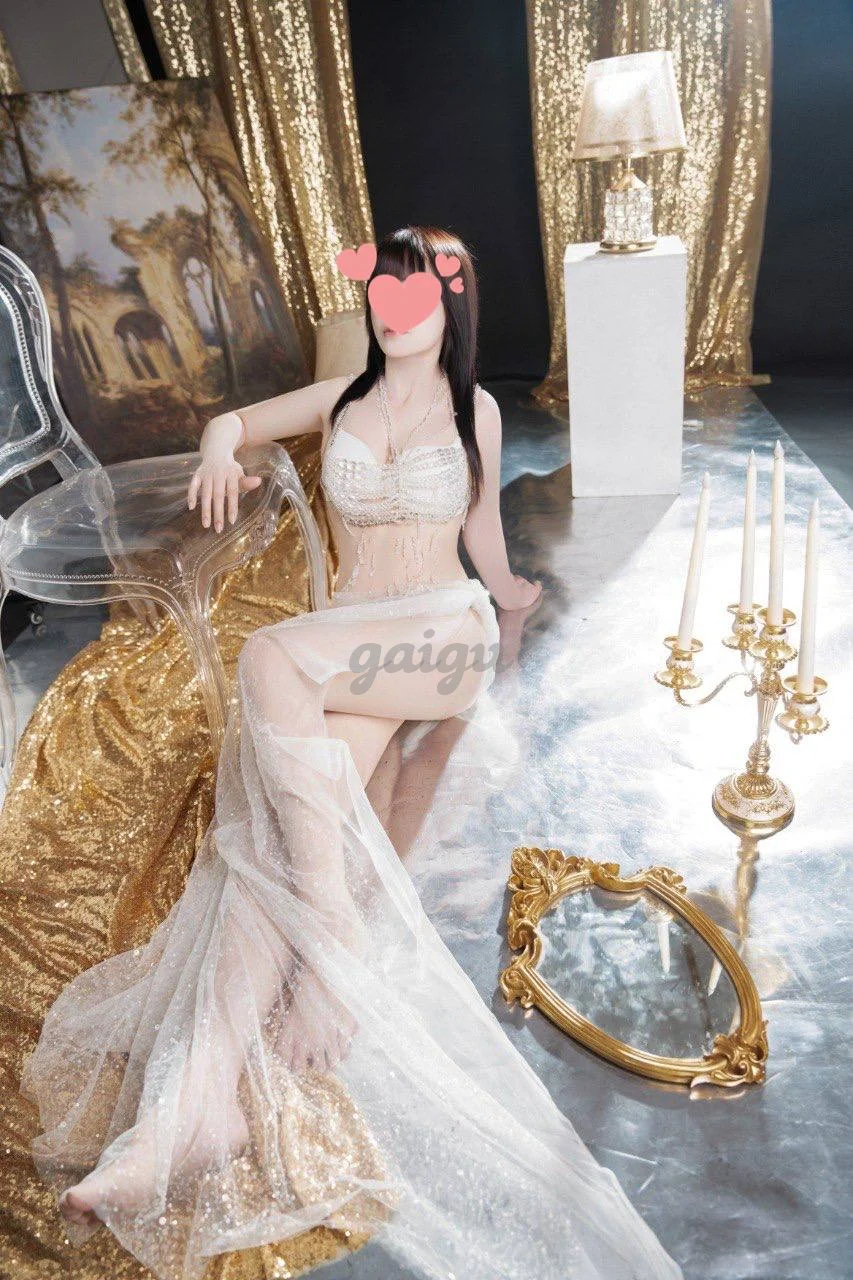 Ngọc Lan Chiều Khách Tới Bến
