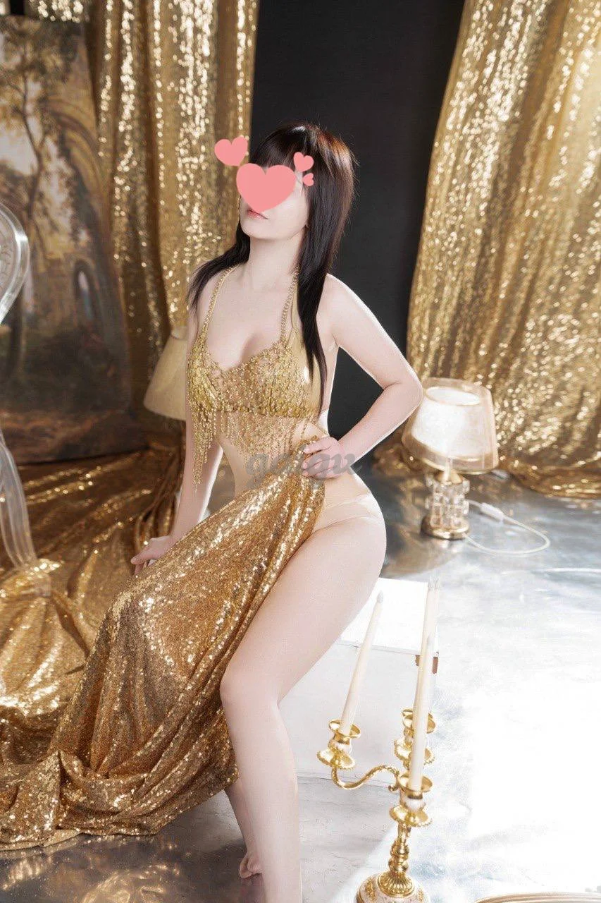 Ngọc Lan Chiều Khách Tới Bến