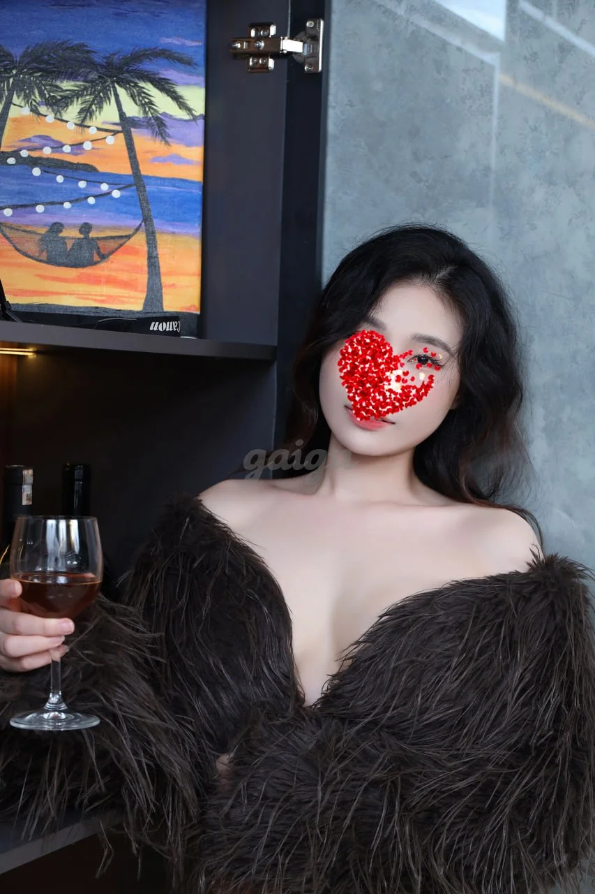 Trương Mẫn - Chân Dài - Body Đẹp - Gợi Tình - Hàng Tình Cảm