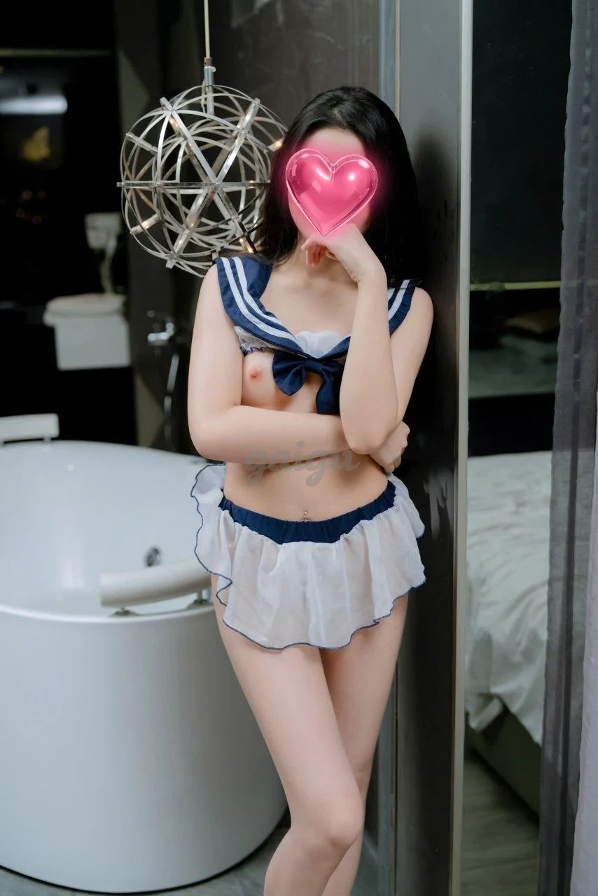 ❤️Mộc Nhi❤️ 2k4 Hot Girl Mẫu Ảnh - Face Xinh - Body đẹp
