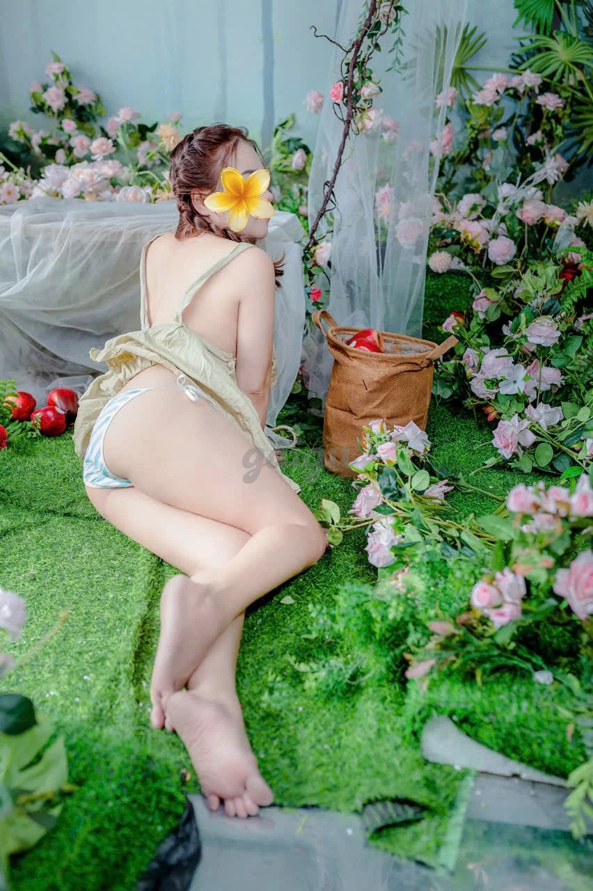 ❤️ Ngọc Trinh ❤️ Em Gái Miền Tây Mới Vào Nghề