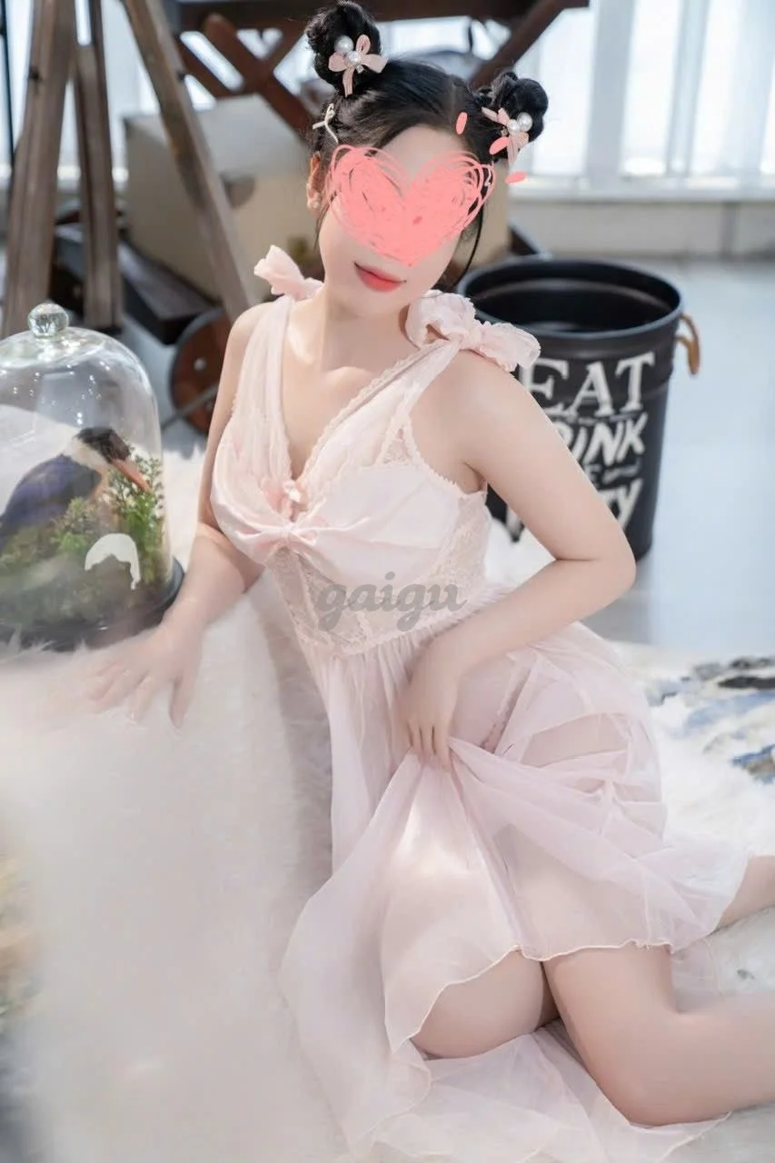 Hot❤️HÀ MY❤️EM GÁI MIỀN TÂY-VÚ HỒNG BÍM KHÍT BAO NGON