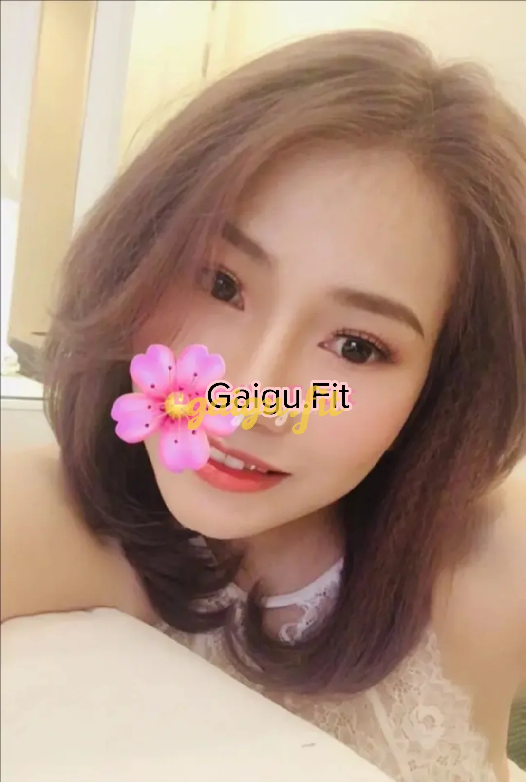 Trúc Linh_ Gái xinh chiều khách, kỹ năng cực tốt