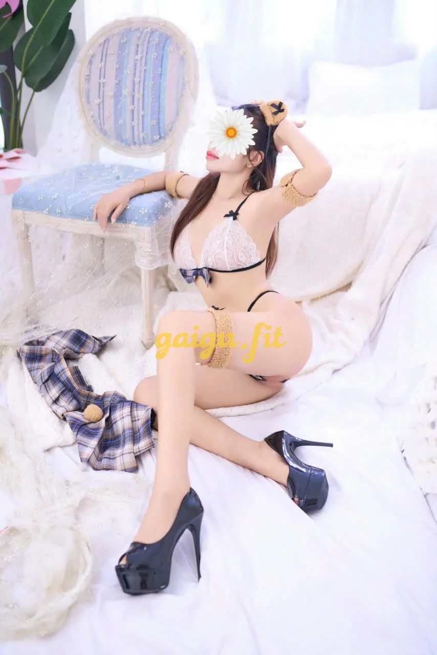 Hót Thu Hằng _Gái dâm thích làm tình bú chịch bao phê
