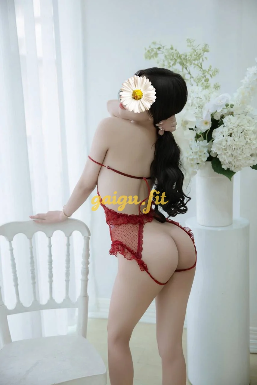 🔥 QUỲNH MY 2k4🔥 một chiếc bé xinh xắn làm tình chuyên nghiệp đầy dâm đãng 🥰