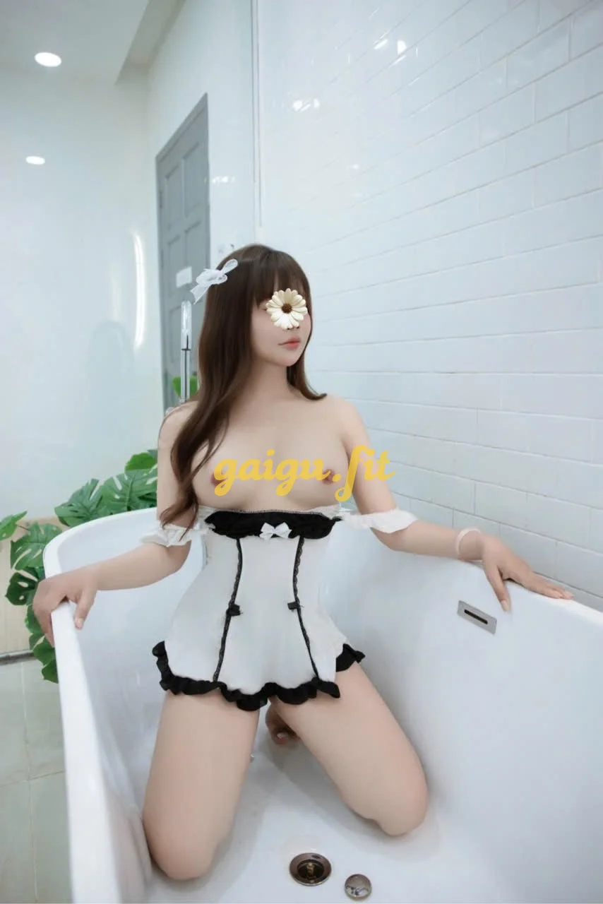 HÀ VY - EM GÁI XINH XẮN DỄ THƯƠNG LÀM TÌNH CỰC ĐỈNH
