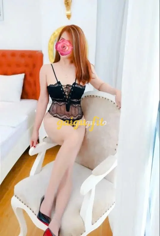 Hoài Thương em gái có đường lưỡi tuyệt đỉnh