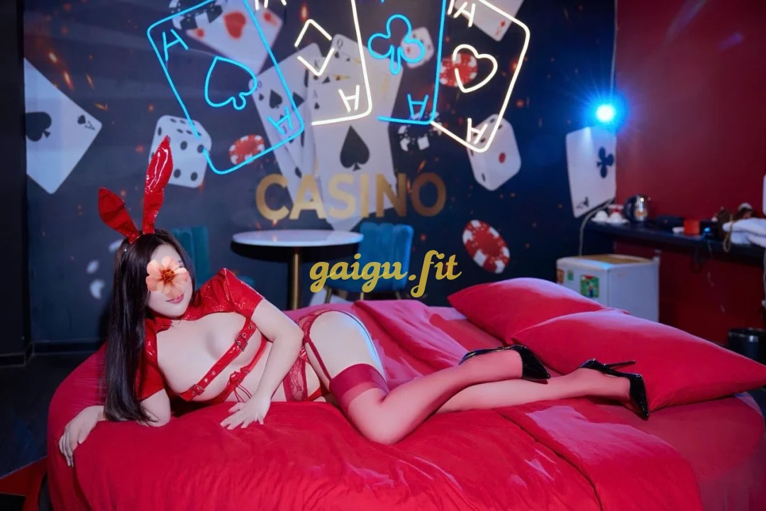 MINH THƯ - SEXY, ĐAM MÊ TÌNH DỤC
