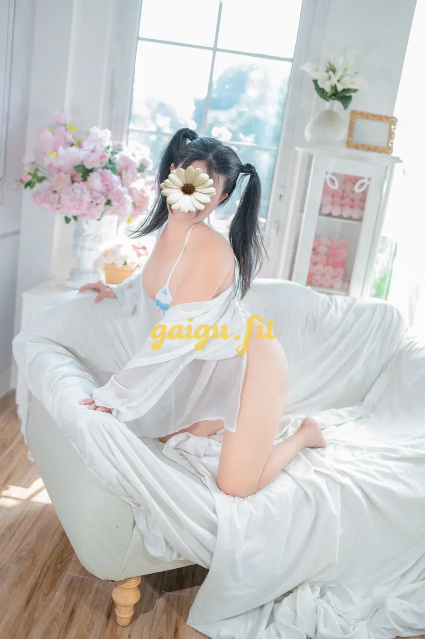 Kim Tiền - dâm dâm cô nương - lên đỉnh cùng em