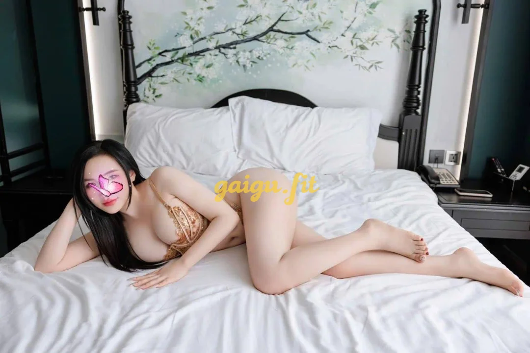 ⭐️ Bé Kẹo ⭐️ Vòng 1 Hàng Real 100% - Ngoan - Ngon - Nhiệt Tình