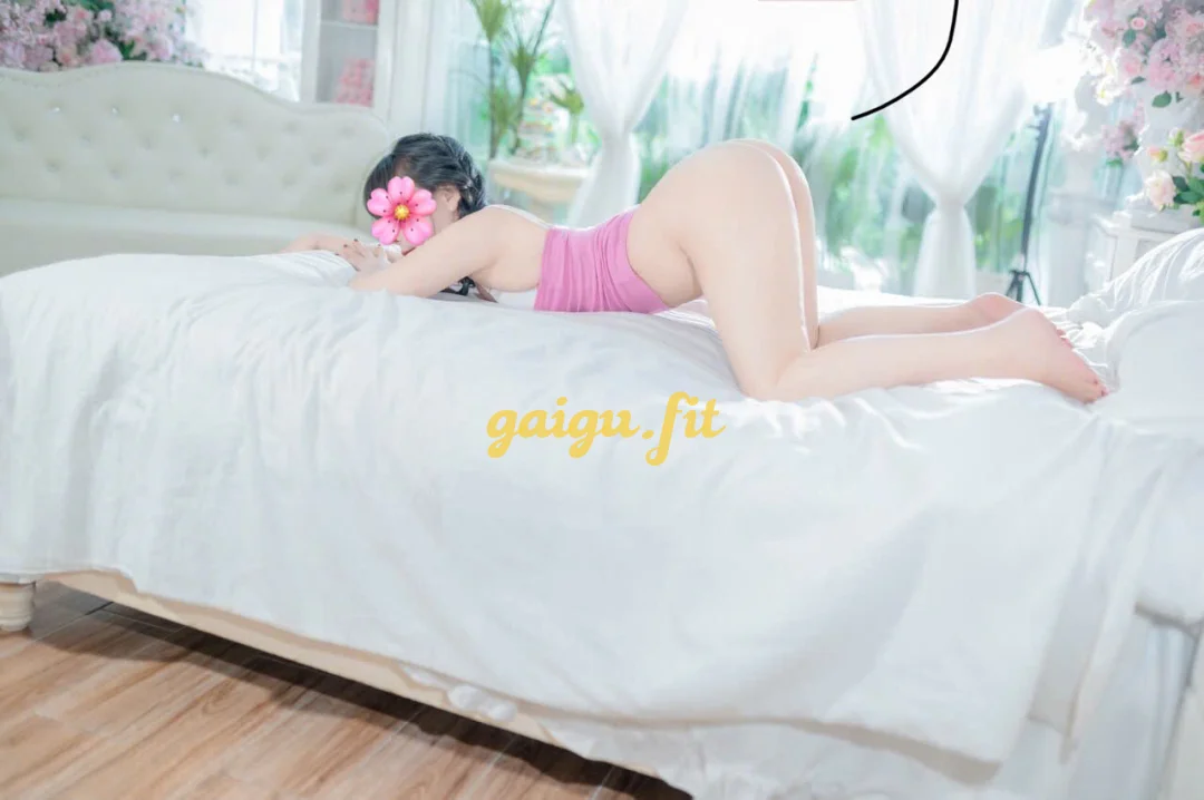 TRANG BABY - NGOAN HIỀN CHIỀU KHÁCH - DÂM DÃNG CHIỀU KHÁCH - VÚ TO MÔNG CONG - BÍM KHÍT NÌN NỊT