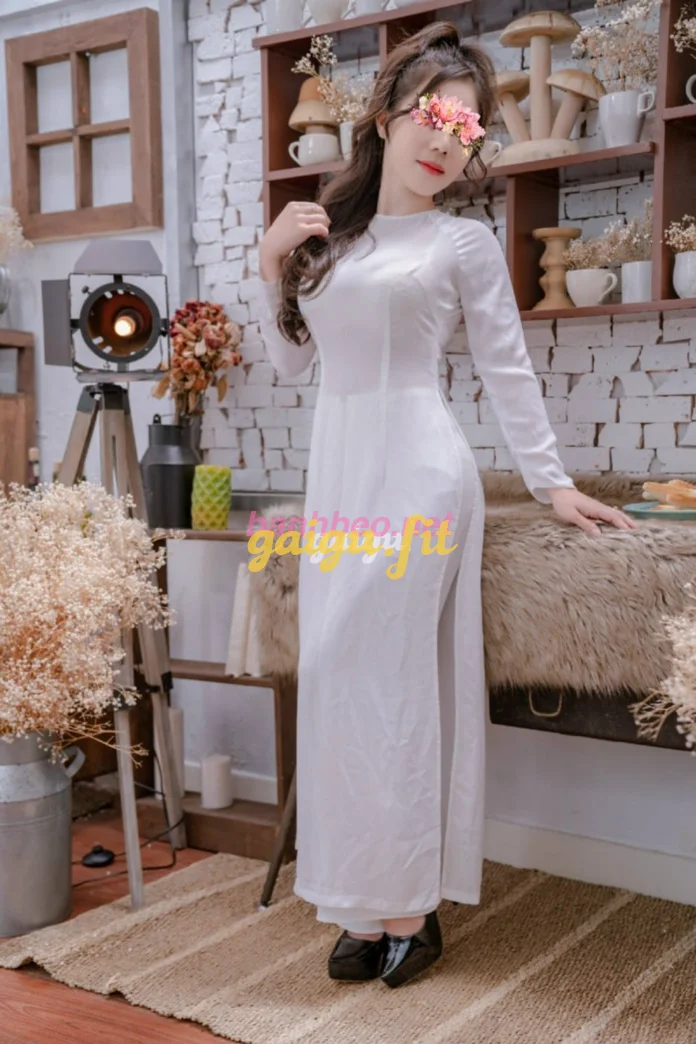 NGỌC NHI GÁI XINH, BODY CÂN ĐỐI GỢI CẢM, CUỐN HÚT MỌI ĐAM MÊ