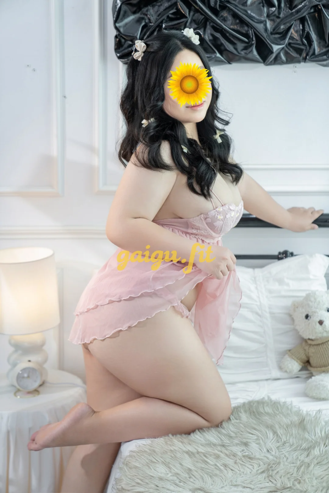 CÁO EM CHUPPY XINH XẮN DÂM MỚI VÀO NGHỀ ĐI LÀM