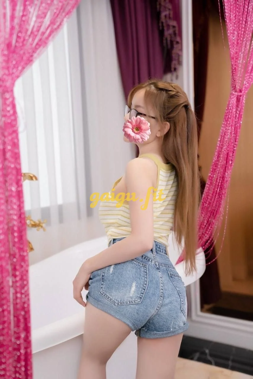 ❤️MỚI LÊN SÓNG❤️ LINH NHI BOM SEX XINH ĐẸP BODY NÓNG BỎNG MỚI VÀO NGHỀ CỰC TÌNH CẢM