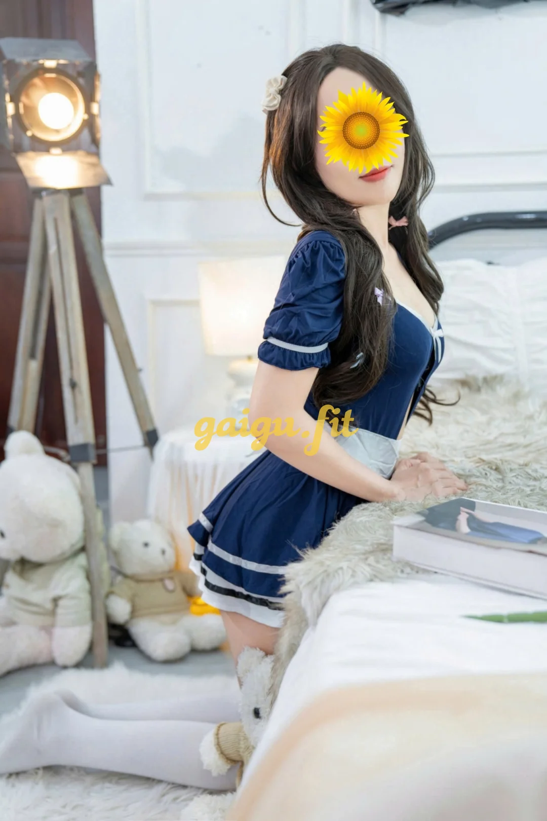 VÂN ANH EM GÁI MÌNH DÂY NHỎ NHẮN TÌNH CẢM
