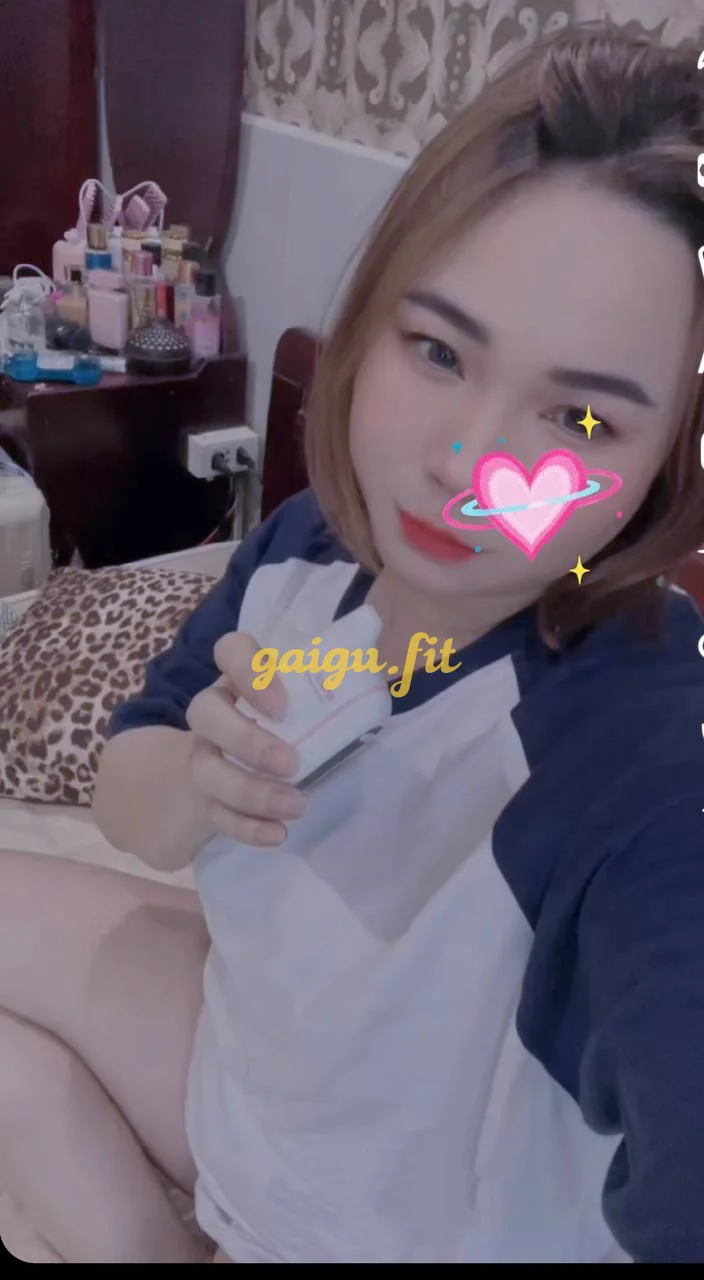 Hoa Hồng Vú To Gơi Cảm Quyến Rũ