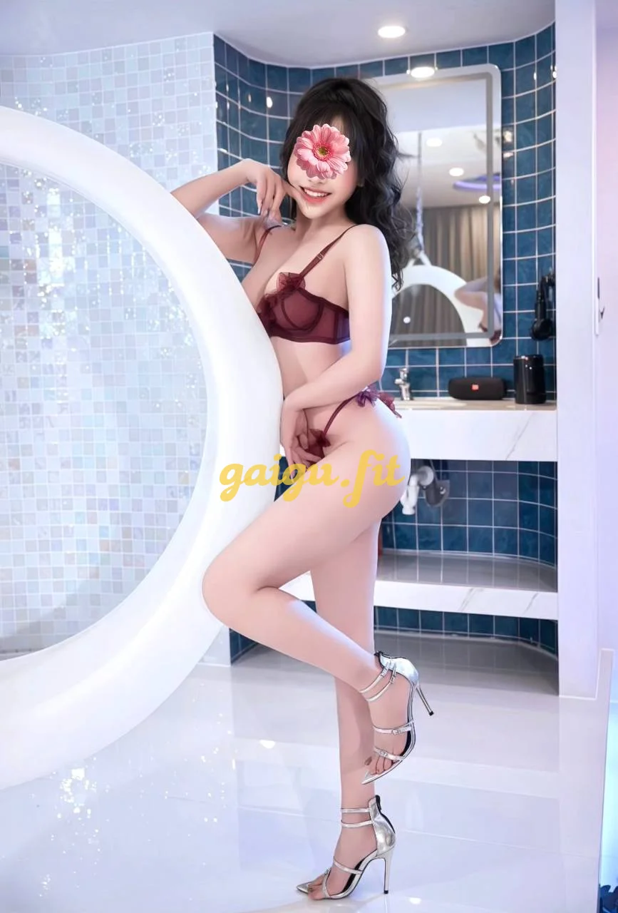[💯V.I.P] 💥Quỳnh Anh 💥 Cực Phẩm Tình Dục 💦 Ngực To - Bím Múp