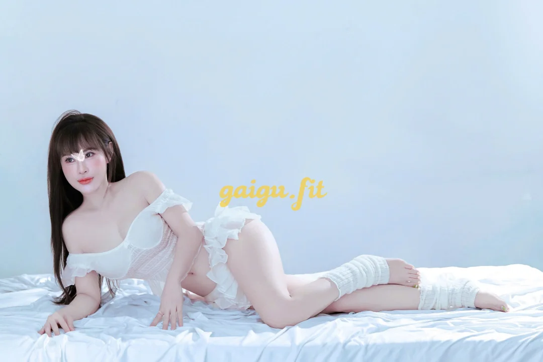 Diệu San - Diễn Viên Điện Ảnh Trong Hình Hài Một Em Gái Đi Khách !