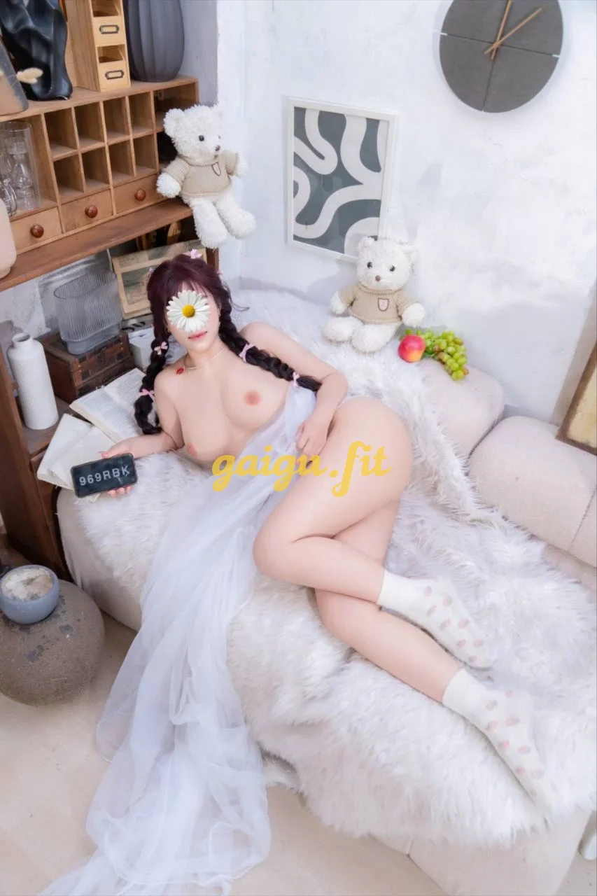 Ngọc Anh_ Gái ngoan đáng yêu, gương mặt học sinh dâm đãng