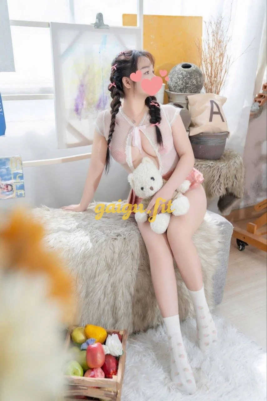 Huỳnh như GÁI DÂM CỰC KỲ CHIỀU KHÁCH DÂM NGON NGUYÊN BẢN