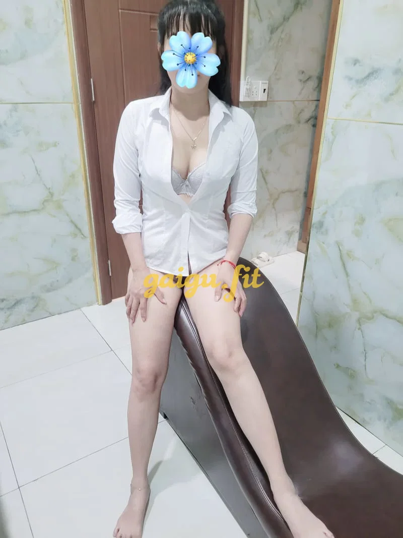 An Quỳnh hot girl 1m68 vào đời.