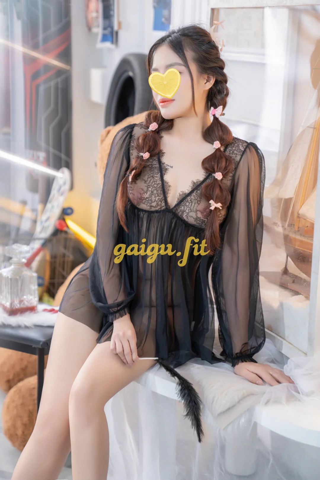 HUẾ AN EM GÁI CAO RÁO XINH XẮN MỚI VÀO NGHỀ ĐI LÀM
