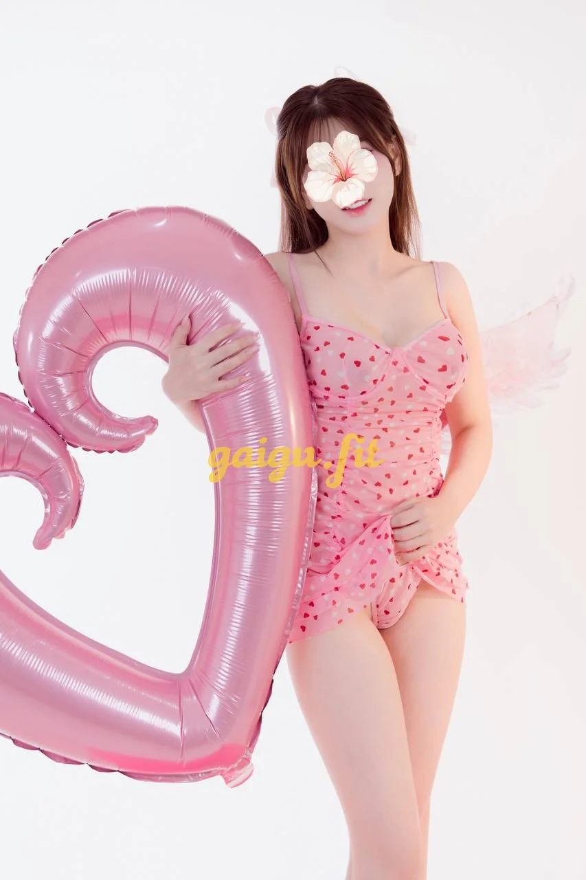 Bé  xoài hót girl em xinh tươi ngoan chiều khách
