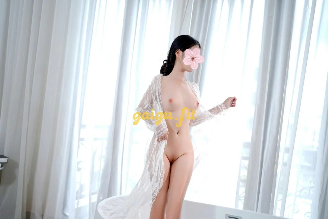 🫦VIP 🫦 Hải Như mặt xinh, dáng đẹp, bướm khít nhiều nước