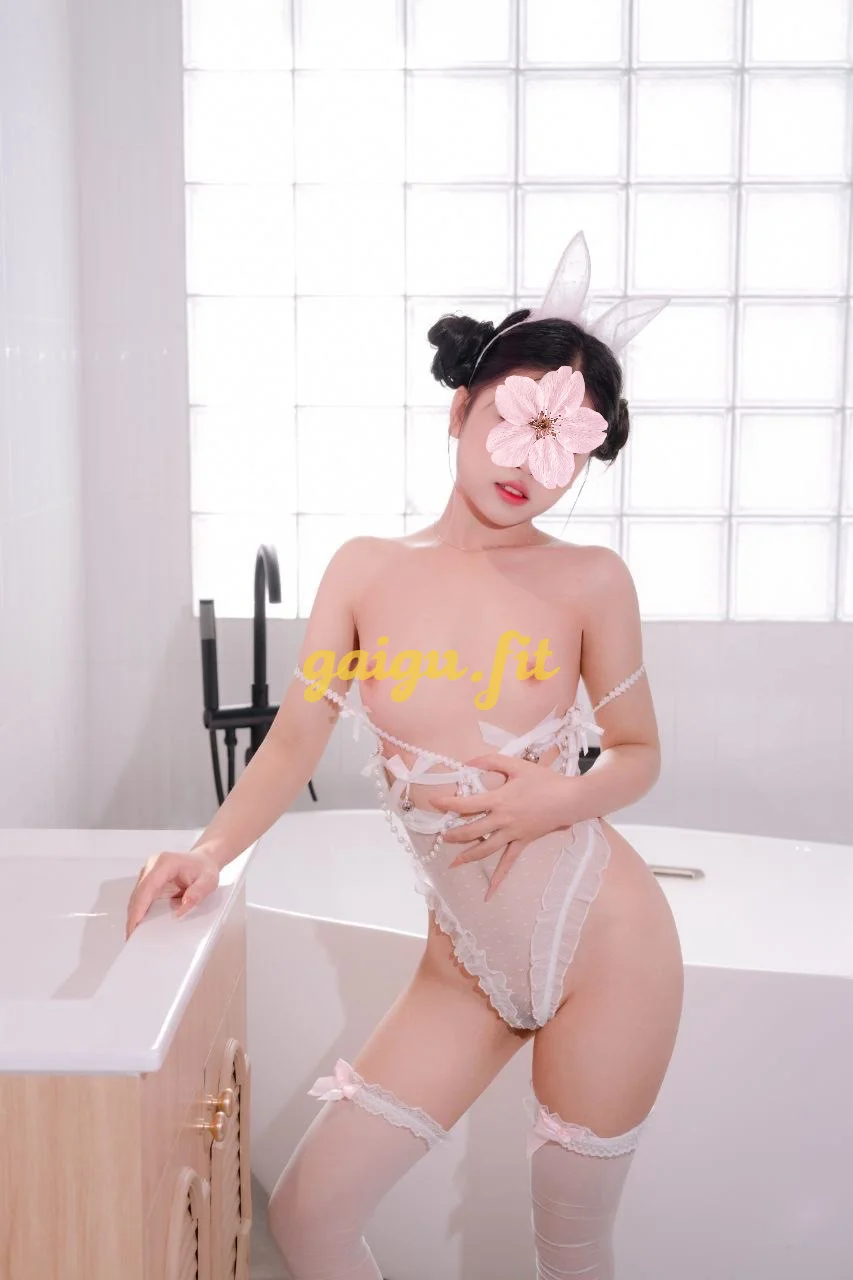 NEW TEEN TIỂU VY 2K8- NON TƠ SEXY ĐÁNG YÊU QUYẾN RŨ