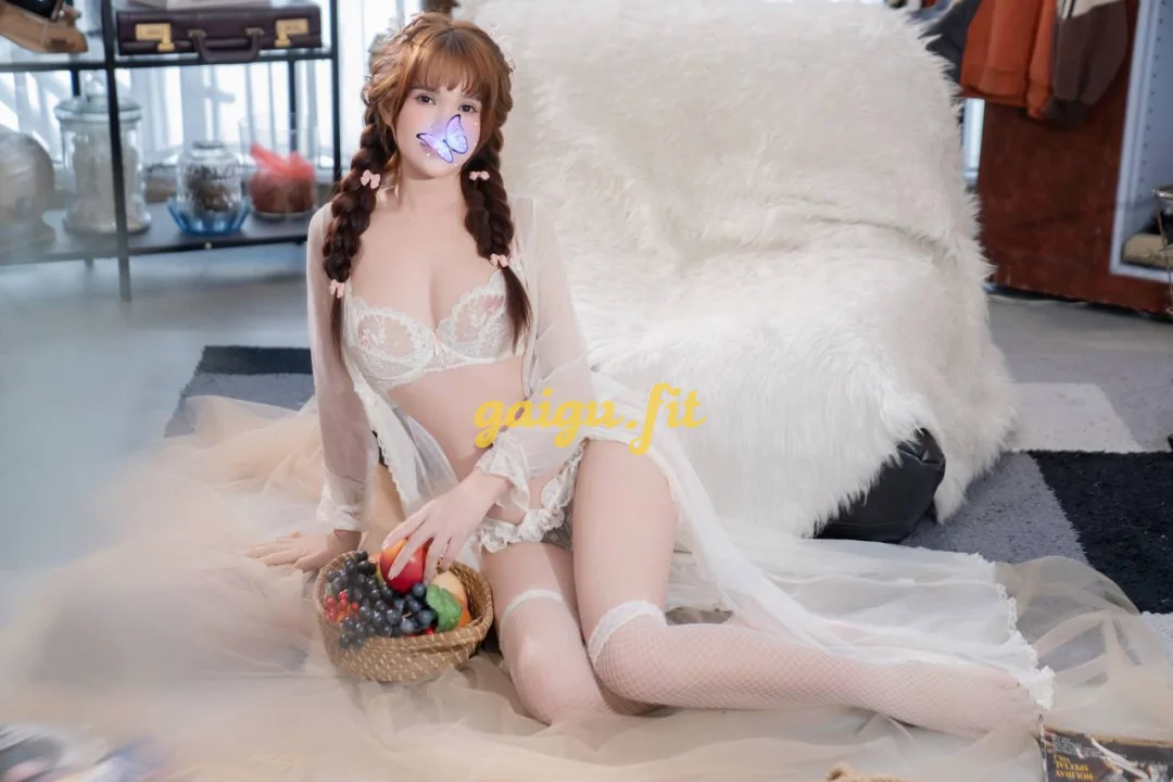 Moon Moon _ Gái xinh chiều khách, body gợi cảm