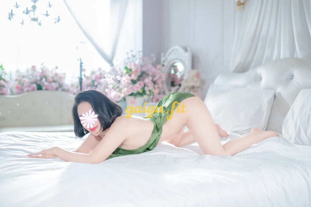 Gia Hân - Top 1 BJ,HJ, Dâm Đãng Siêu Xinh, Body Căng Đét