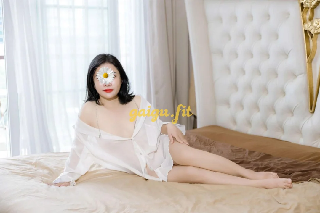 THÚY VÂN💋 EM CỦA THÚY KIỀU DA TRẮNG NUỘT NÀ XINH ĐẸP DỊU DÀNG NHƯ HOA