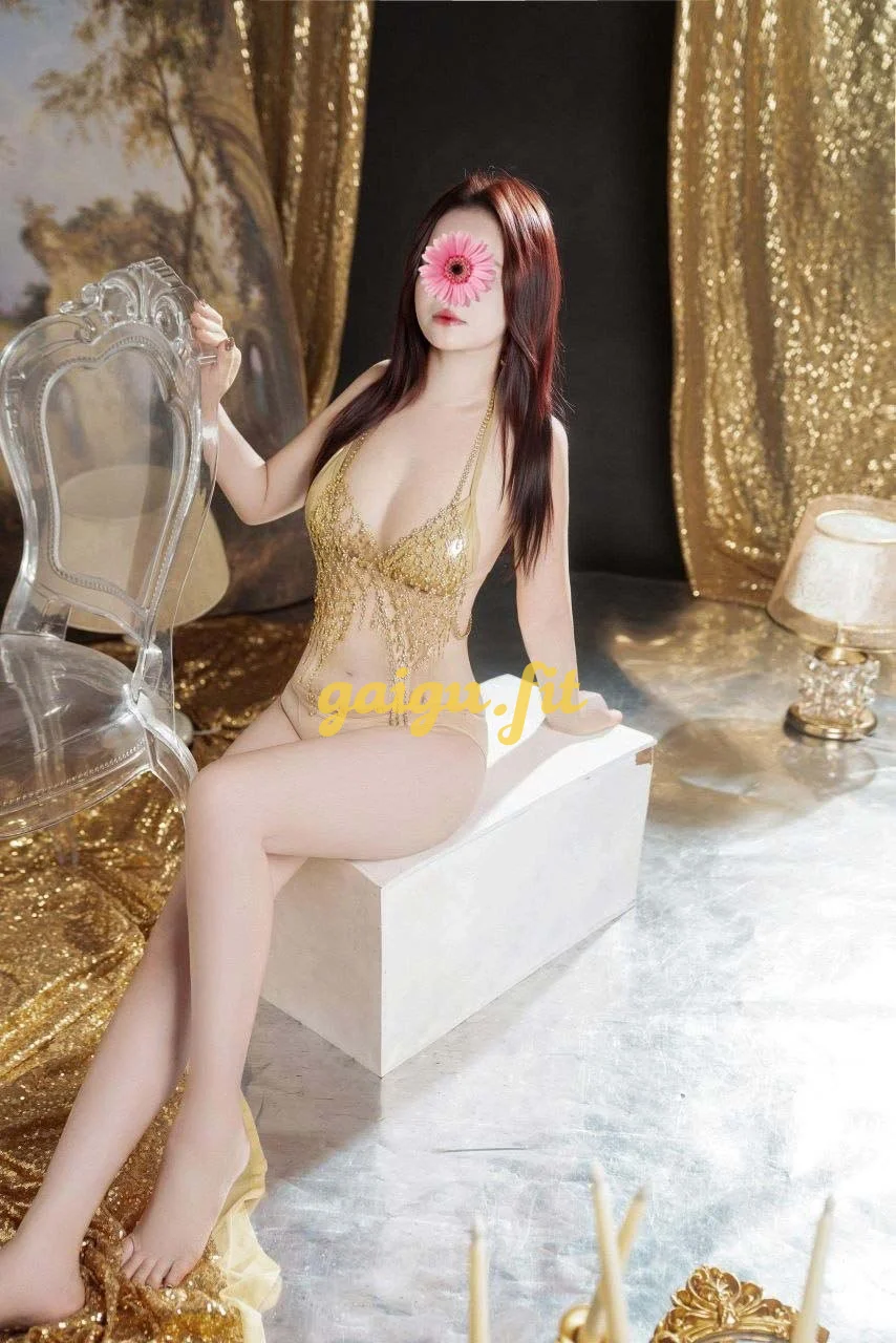Hạ Băng❤️ Ngọc nữ dễ thương - Sexy gợi tình