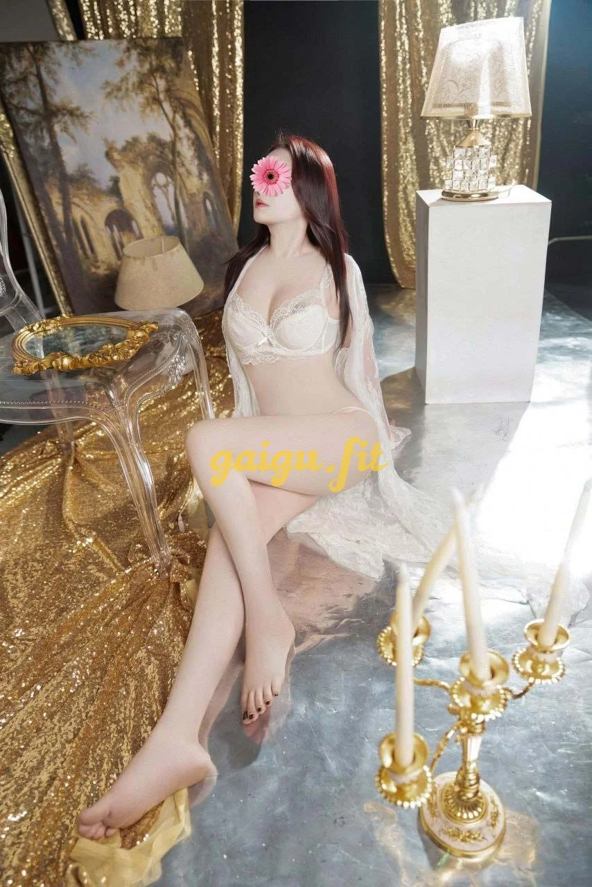 Hạ Băng❤️ Ngọc nữ dễ thương - Sexy gợi tình