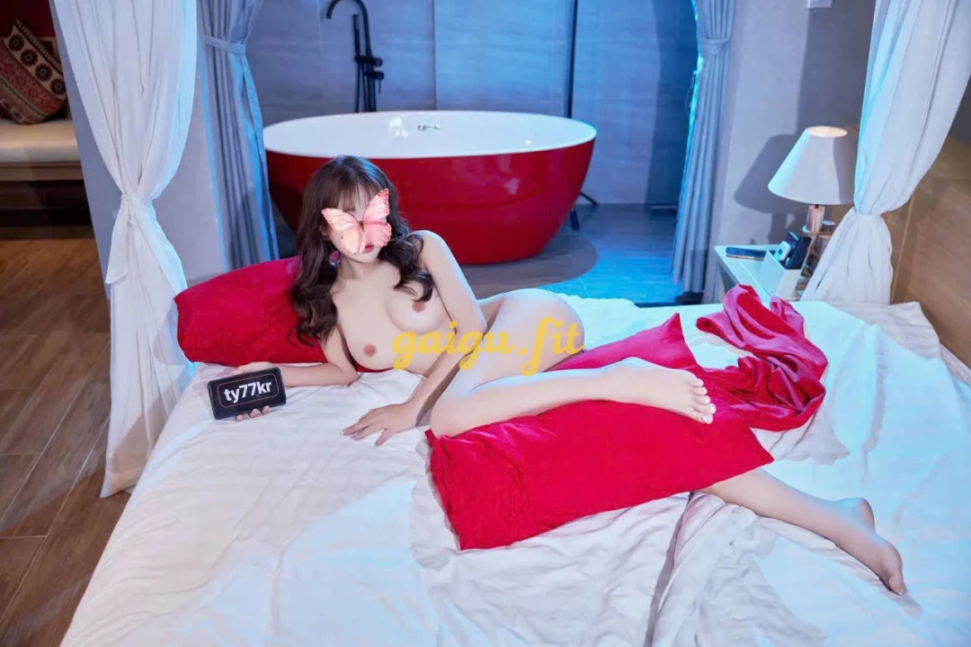 ❤️ ️Khánh Linh ❤️ - Teen xinh - Body siêu mẫu
