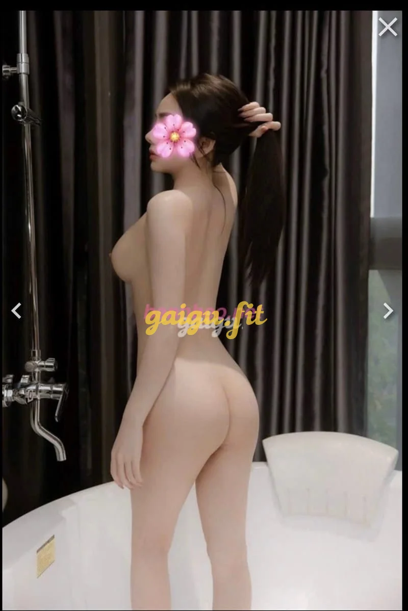 Gái Dâm Lan Hương Vú Căng Mông Mẩy Thỏa Mãn Tình Dục Cho ae