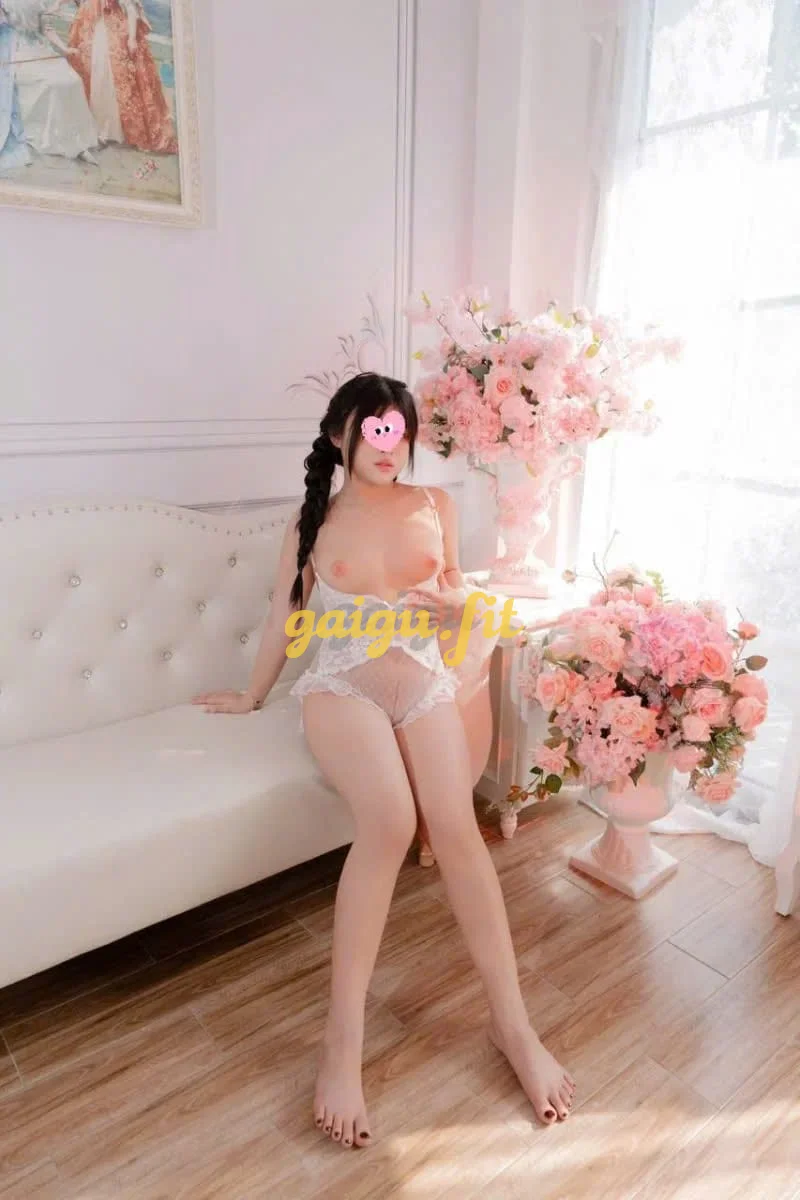 ❤️TÚ UYÊN❤️ VẺ ĐẸP CỦA TẠO HÓA, XINH ĐẸP, SEXY, QUYỄN RŨ.