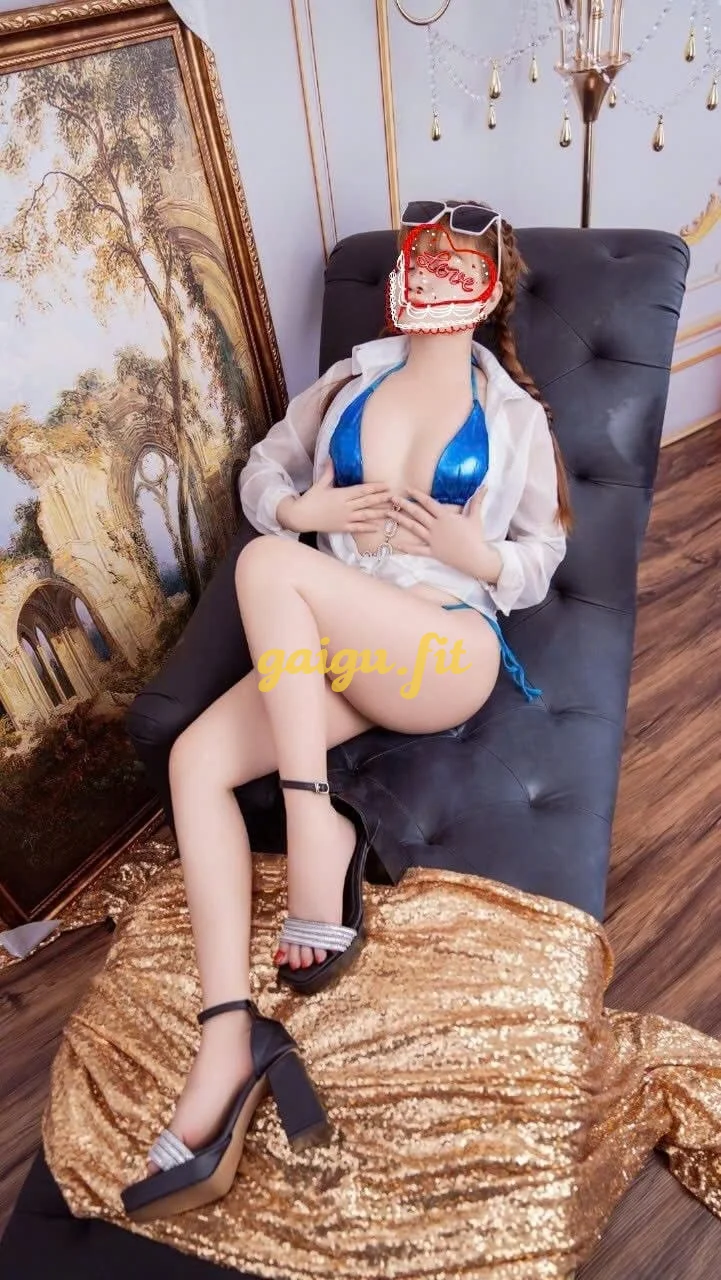 Lan Anh - Dễ Thương - Vú bím tưng bừng - Sevice Nhiệt Tình