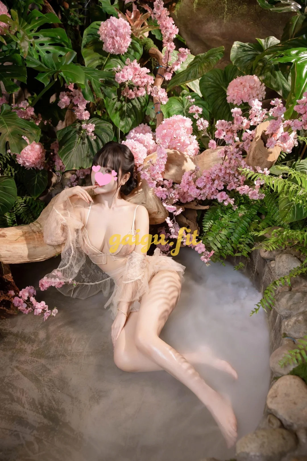 Trà My💋Gái Ngoan Xinh Vú Bự Phục Phụ Như Người Yêu Luôn