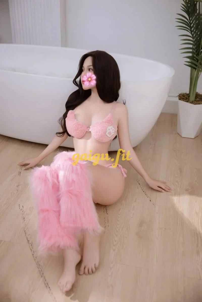 : Gái Dâm GIA LINH _Vú Siêu To_Mông Cực Căng_Làm Tình Rết Phê