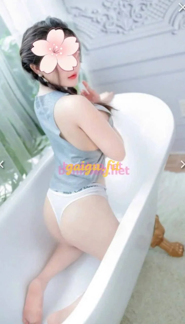 TRÀ MY - BÉ 2k3+ NON MƠN MỞN. HÀNG REAL 100% CHUẨN.