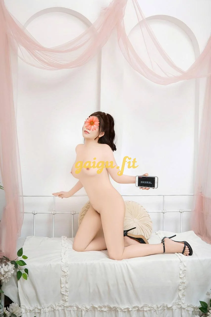 ♥️ Ngọc Anh ♥️ Nhỏ Nhắn Dễ Thương,Em Hàng Hệ Tình Cảm Chiều Khách